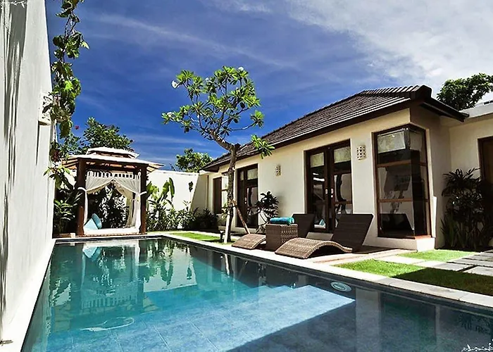 Villa Arama Riverside *