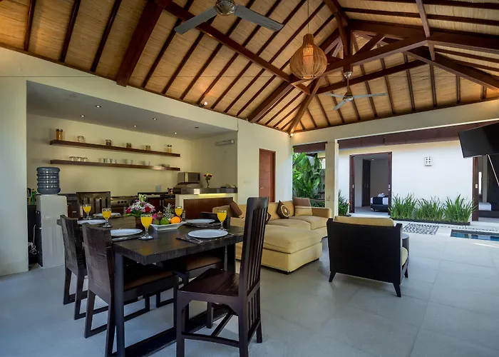 Villa Arama Riverside