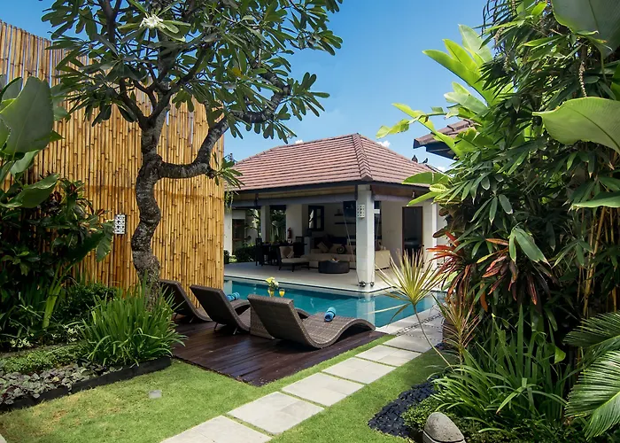 Arama Riverside Villa Legian (Bali)