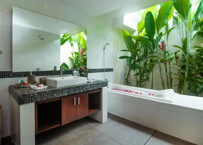 Arama Riverside Villa Legian (Bali)
