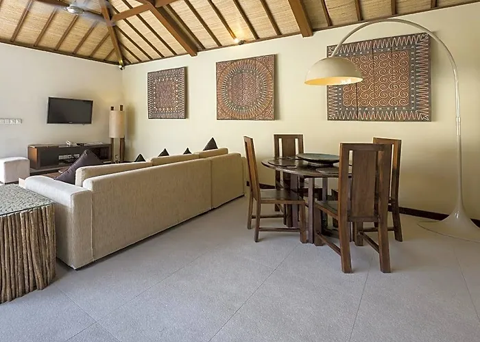Villa Arama Riverside *