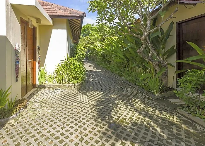 Arama Riverside Villa Legian (Bali)