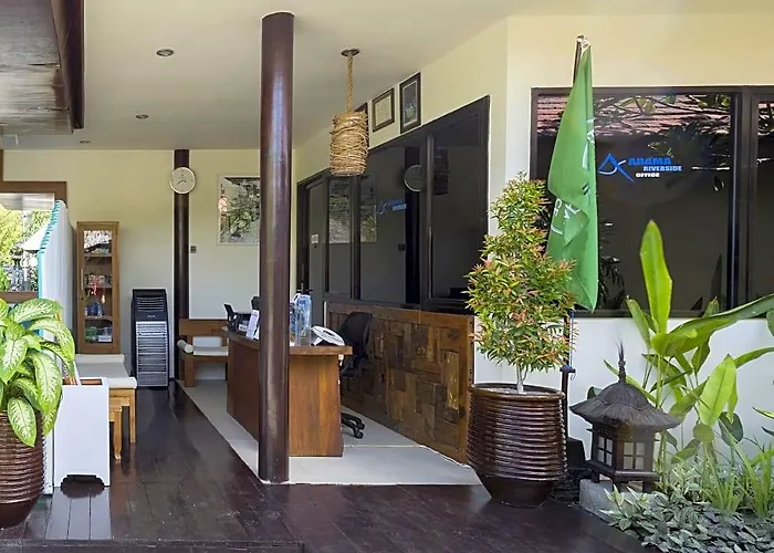 Villa Arama Riverside